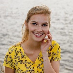 Meet your Posher, Rosalie